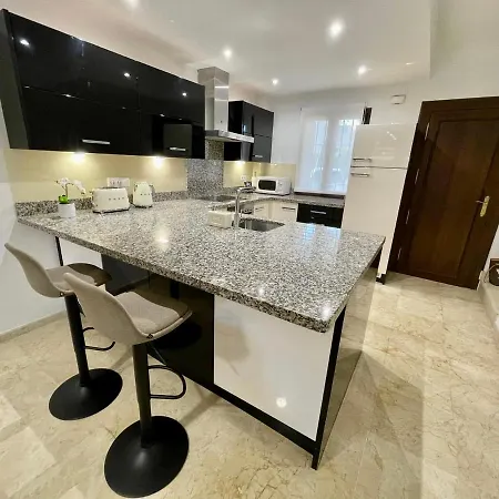 Fantastic New Townhouse /front Beach/2bedr/2,5bath Apartment